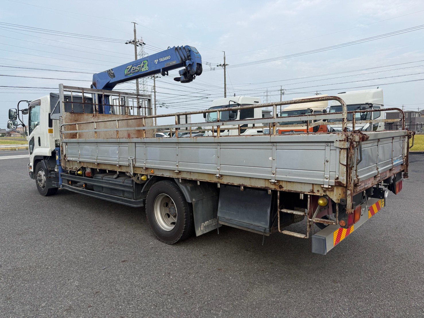いすゞ 中型増トン標準  クレーン４段 LKG-FTR90S2